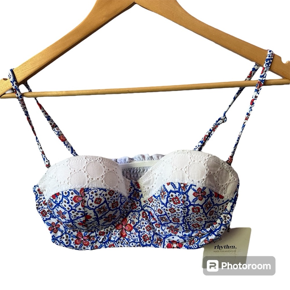 Rhythm Love Me Do‎ Bralette Swim Top Size Large NWT